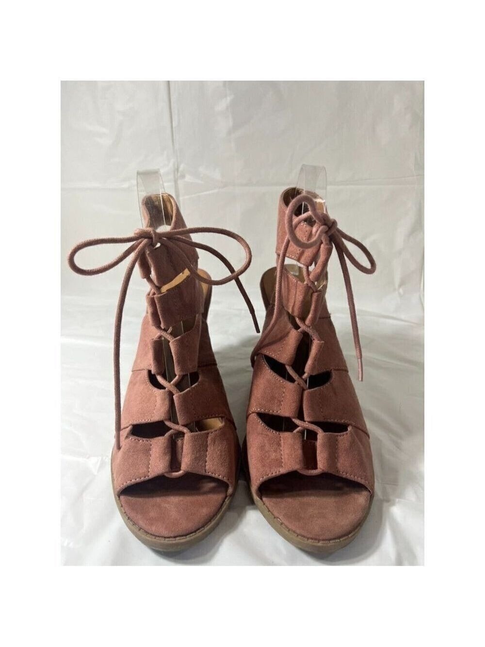 Charlotte Russe Women's Pink suede sandal size 9